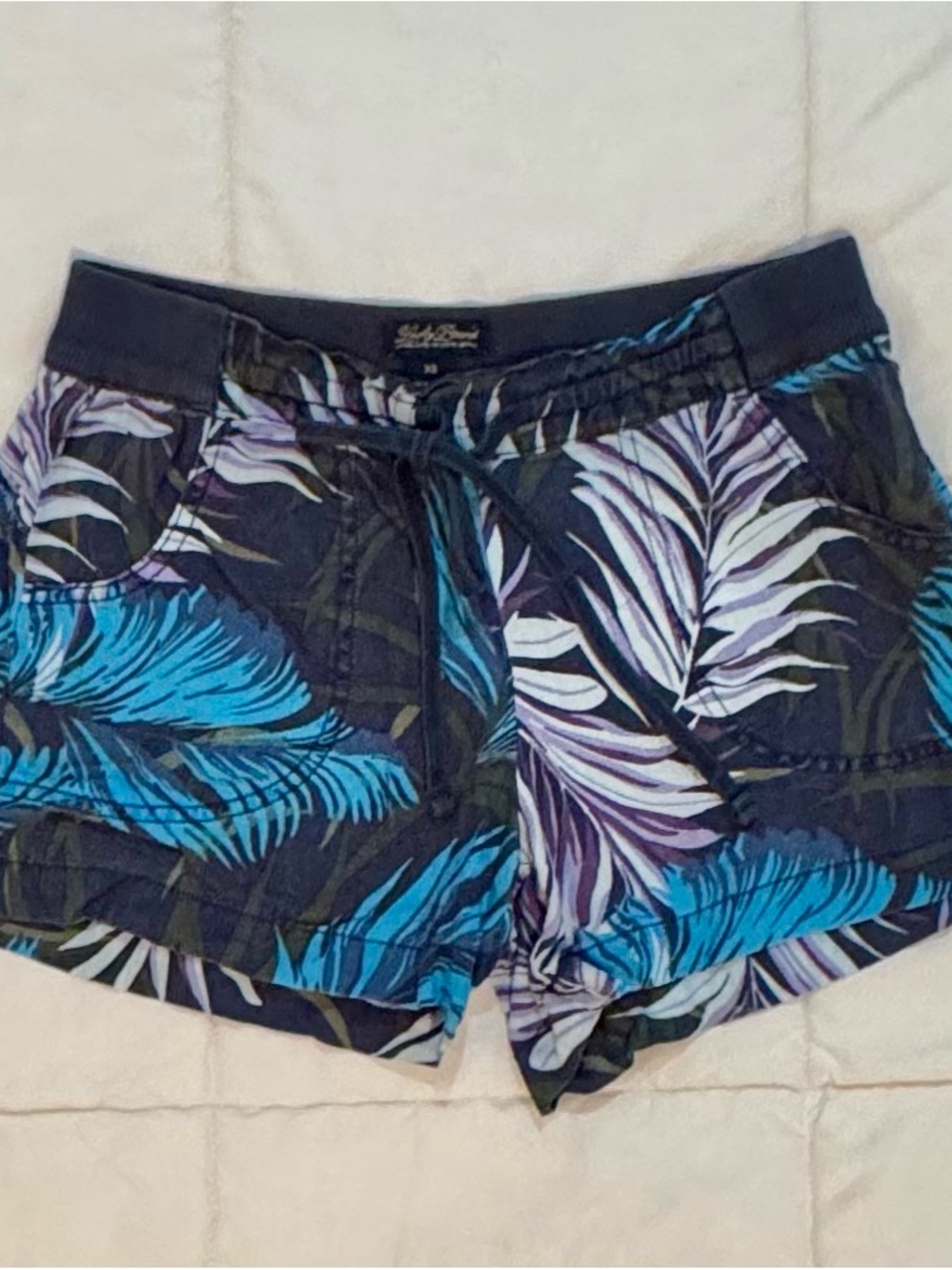 Lucky Brand Blue & Purple Tropical Leaf Athletic Shorts